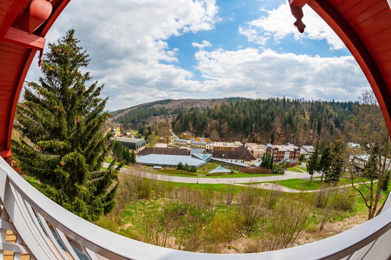 Penzion Zamecek Janské Lázně Kültér fotó
